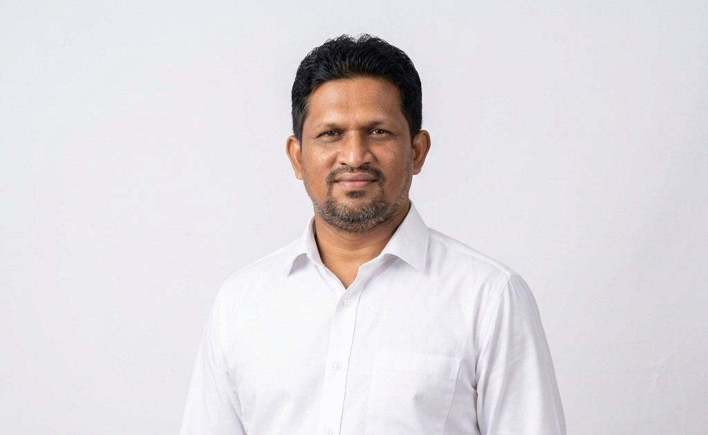 MR  R.M.J.S  Dissanayaka